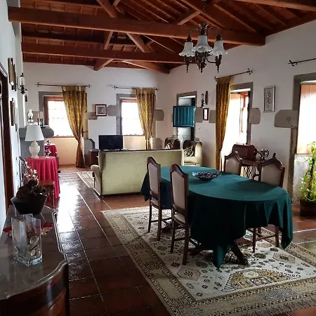 Casa Da Avo بيت للعطل