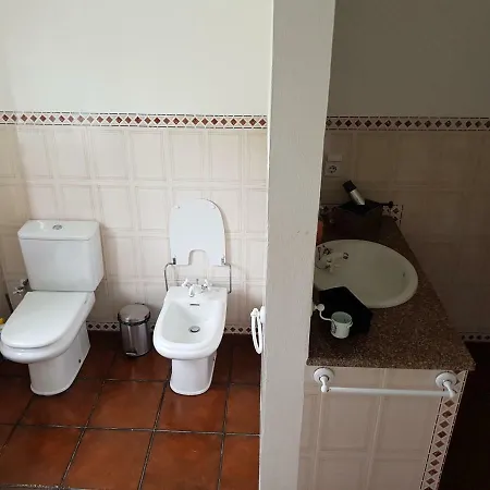 Casa Da Avo * أنغرا دو إِراويزو